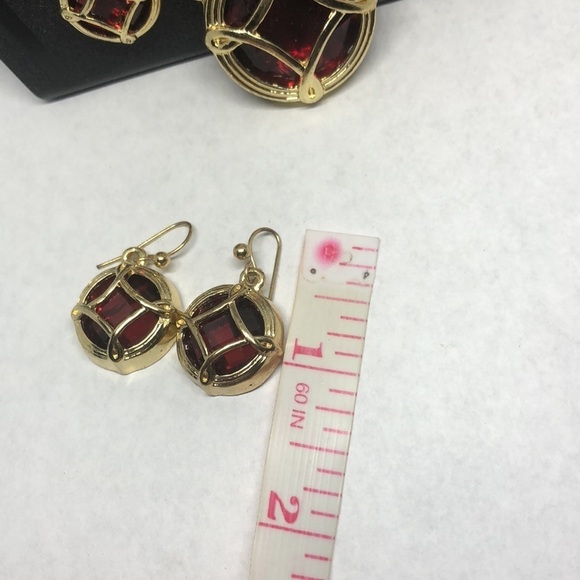 Gold tone costume statement cocktail evening jewelry set necklace and earrings - Picture 3 of 4